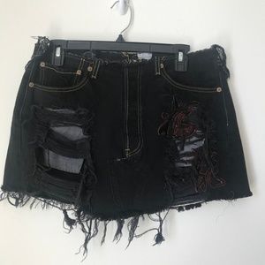 [LF] Furst of a Kind Black Distress Skirt